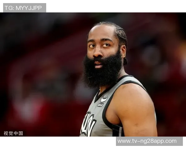 篮网中国官方拉拉队Brooklyn8签约中国经理人杨舒越引发热议