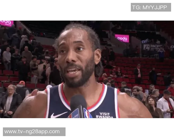 小卡表现起伏不定17投9中斩获22分8篮板6助攻三分球全失落空